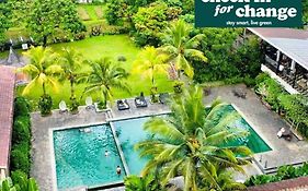 Amanuba Hotel& Resort Rancamaya